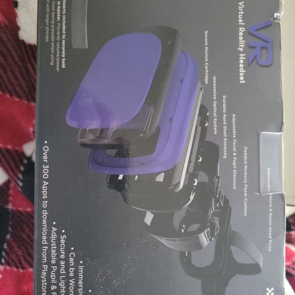 Virtual reality headset - Picture 2 of 3